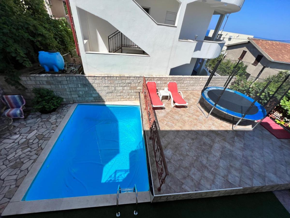 Apartments Delcheva Utjeha Kültér fotó