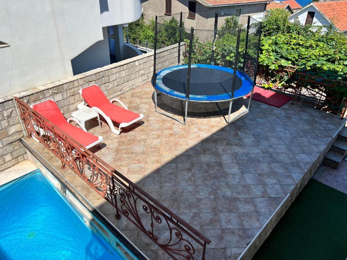 Apartments Delcheva Utjeha Kültér fotó